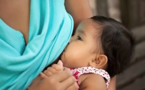Bú mẹ giúp ngừa bệnh tim khi trưởng thành