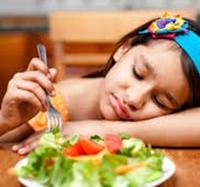 Biếng ăn… khiến trẻ bị tự kỷ?