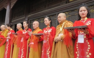 Triển lãm nghệ thuật chào mừng Đại lễ Vesak 2014