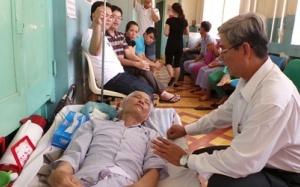 Các nạn nhân vụ thầy giáo tạt axit đã xuất viện