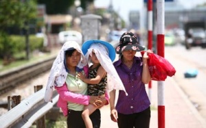 Nắng nóng trên 40 độ từ Bắc vào Trung