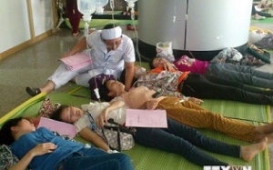 Bộ Y tế vào cuộc vụ hàng trăm công nhân bị ngộ độc