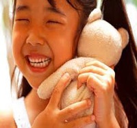 1/6 tặng con quà gì?