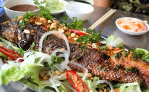 Cá lóc nướng trui