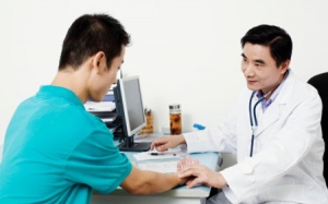 Nam giới Việt Nam ngại chia sẻ trục trặc tình dục