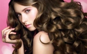 Thói quen xấu 'giết chết' mái tóc đẹp