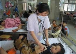 Phân biệt sốt do virus và sốt nhiễm khuẩn