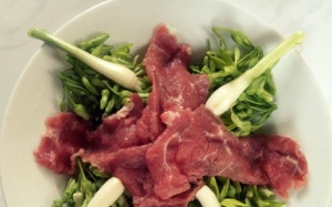 Hè ăn thiên lý xào bò