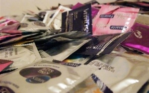 Một nửa số bao cao su ở Việt Nam là hàng giả, chất lượng kém