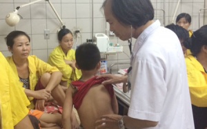 Nhiều trẻ viêm màng não mủ do biến chứng của viêm tai