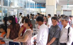 TP.HCM: 'Rối như canh hẹ' trước giá viện phí mới