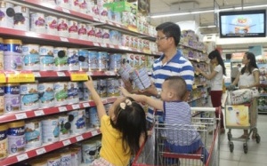 Lúng túng áp “trần” giá sữa