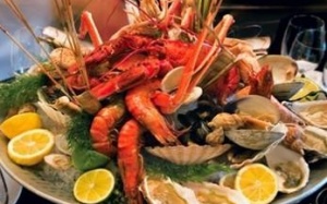 Những cách ăn hải sản gây nguy hiểm