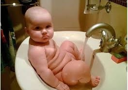 Đừng nghĩ con cứ tăng cân là khỏe mạnh