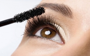 Chọn mascara cần tránh...