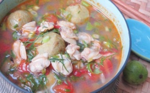 Canh ngao nấu sấu chua thanh