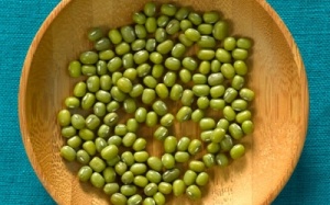 Chữa bệnh gout hiệu quả với hạt đậu xanh