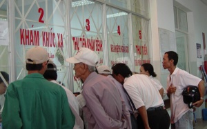 Tiếp tục điều chỉnh viện phí tại 29 tỉnh thành