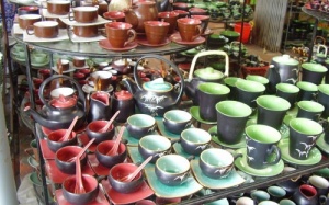 Thận trọng với ly, cốc nhiễm độc chì