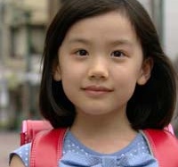 Cứ để con đi bộ đến trường