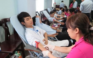 Y bác sĩ MEDLATEC tham gia ngày hội hiến máu tình nguyện