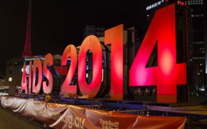 Năm 2030, thế giới có thể khống chế đại dịch AIDS