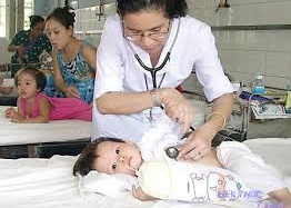 TP.HCM: Liên tiếp trẻ nhập viện vì bệnh hô hấp