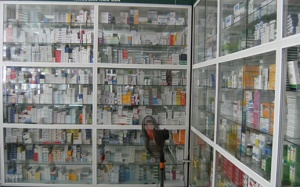 Tạm ngừng sử dụng các thuốc gây sốc phản vệ, co giật, khó thở…