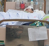 Sáng ngủ dậy, bỗng dưng bị liệt