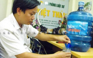 Nước tinh khiết không... tinh khiết?