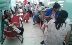 TP HCM:  Bệnh nhi hô hấp và tiêu chảy gia tăng