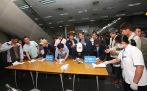 Sân bay quốc tế Nội Bài: Thắt chặt kiểm dịch phòng Ebola