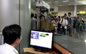 Hà Nội huy động 6 bệnh viện điều trị Ebola