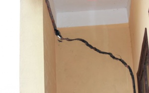 Hà Tĩnh: BV mới sử dụng đã xuống cấp nghiêm trọng