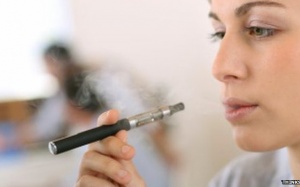 WHO kêu gọi quy định hạn chế thuốc lá điện tử