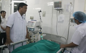 Vụ xe khách gặp nạn: Còn 16 nạn nhân điều trị tại BV Lào Cai