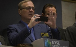 Quỹ Gia đình của Allen chi 9 triệu USD cho cuộc chiến chống Ebola