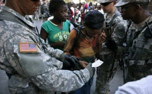 Mỹ đưa thiết bị đến bệnh viện chống Ebola ở Liberia