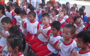 Trẻ em Bà Rịa-Vũng Tàu được uống sữa miễn phí 2 lần/tuần