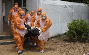 Ebola: 5 người Sierra Leone mắc bệnh mỗi giờ
