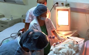 Lần đầu tiên sinh mổ thành công tại Viện Huyết học và Truyền máu Trung ương