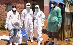 Dịch bệnh giống Ebola bùng phát tại Uganda