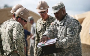 Ebola: Mỹ cách ly các binh sỹ trở về từ vùng dịch