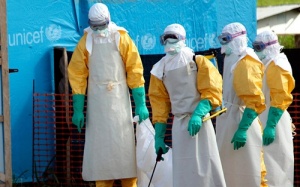 EU kêu gọi huy động 40.000 nhân viên chống Ebola