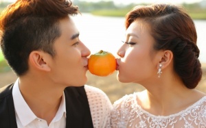 Chả lẽ cho chồng uống “sinh tố rau răm”?