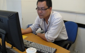 Gia tăng nguy cơ cận thị ở giới văn phòng