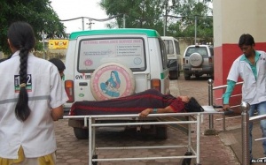 8 phụ nữ Ấn Độ tử vong sau phẫu thuật triệt sản