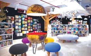 Nhà sách thiết kế độc đáo lớn nhất Hà Nội ra mắt