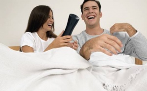 Ti vi giúp vợ chồng “yêu” nhiều hơn