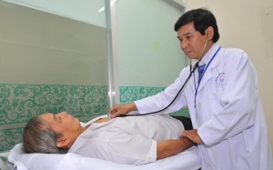 Làm gì khi tim loạn nhịp?